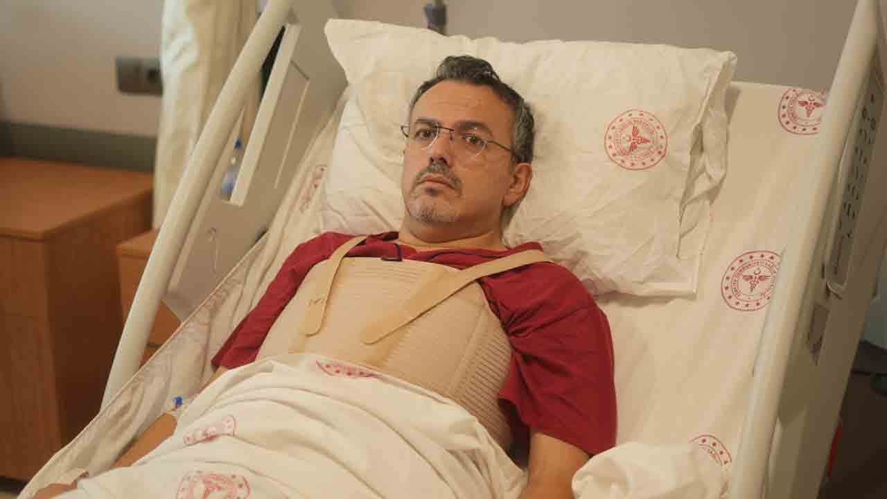 Foto - Dünyada bir ilk: ALS hastasına aynı seansta çifte kalp kapağı nakli