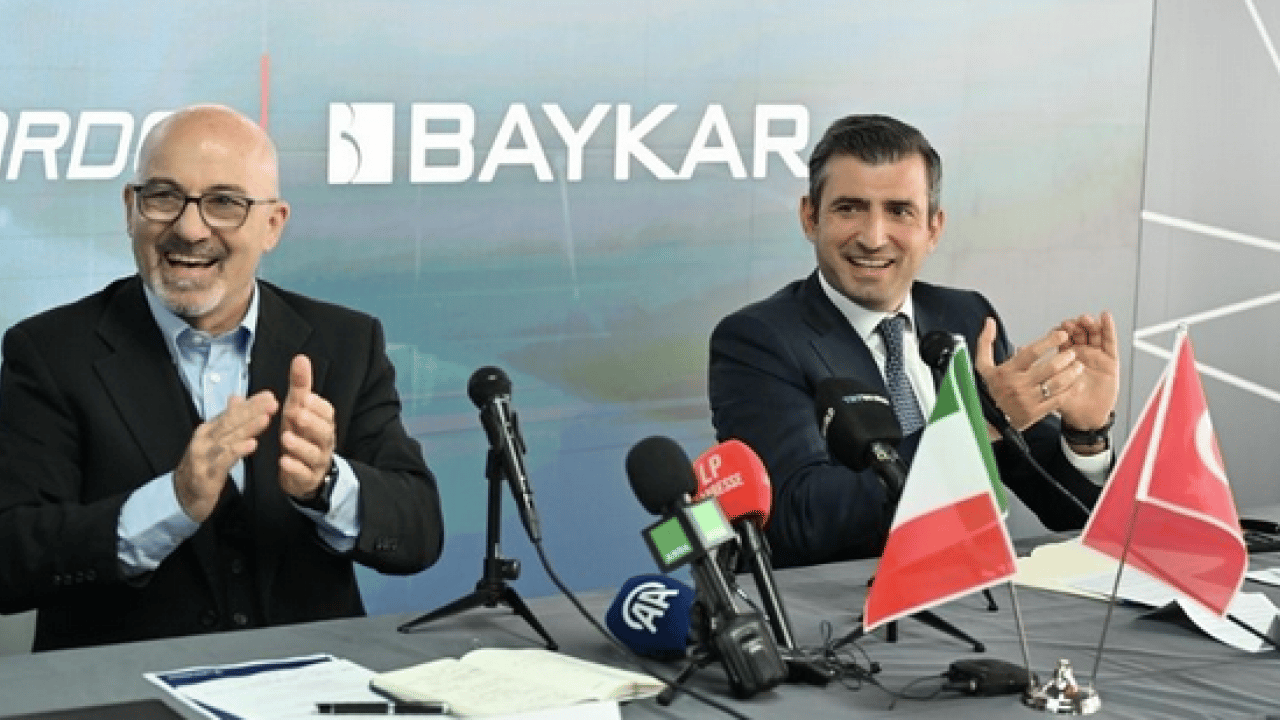 Foto - Dünyanın gözü orada olacak: Baykar ve Leonardo'dan Stratejik İş Birliği: KIZILELMA Farnborough'da...