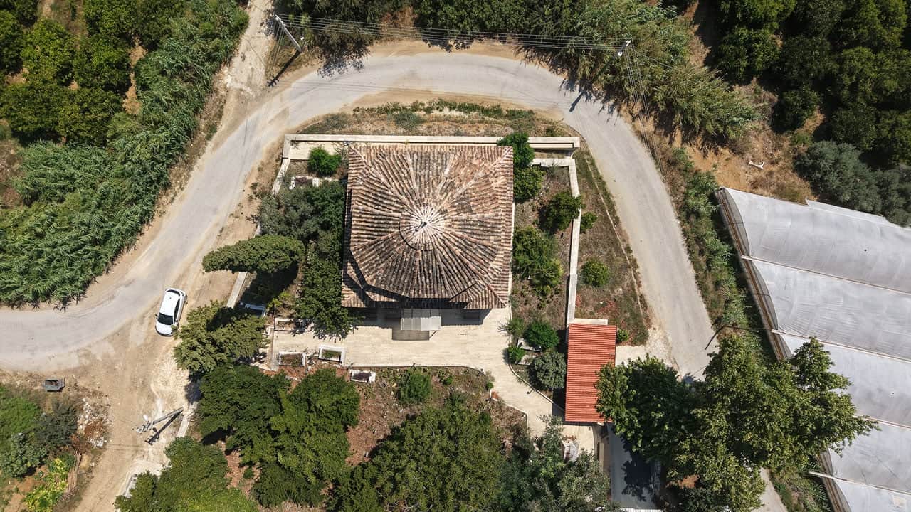 Foto - Duvarlarına bakınca 2 bin yıllık izler çıkıyor! Osmanlı camisinde Roma taşları kullanılmış