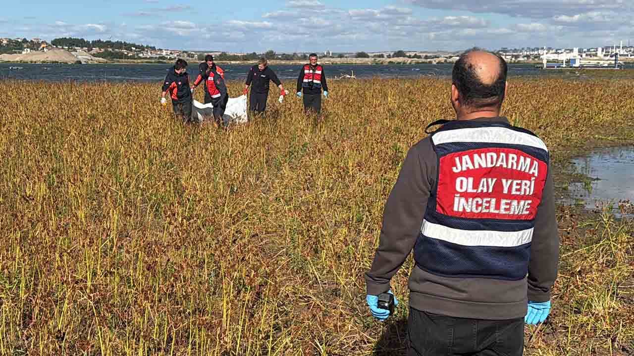 Foto - Edirne’de korkunç olay: Meriç Nehrinde cansız beden bulundu!