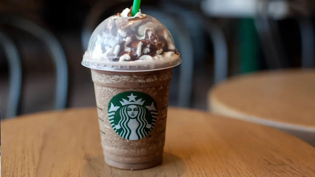 Foto - Katil sevici zincir mağaza Starbucks, kepenk indiriyor: Kuzey Amerika'da 250 mağazasını kapatıyor! 