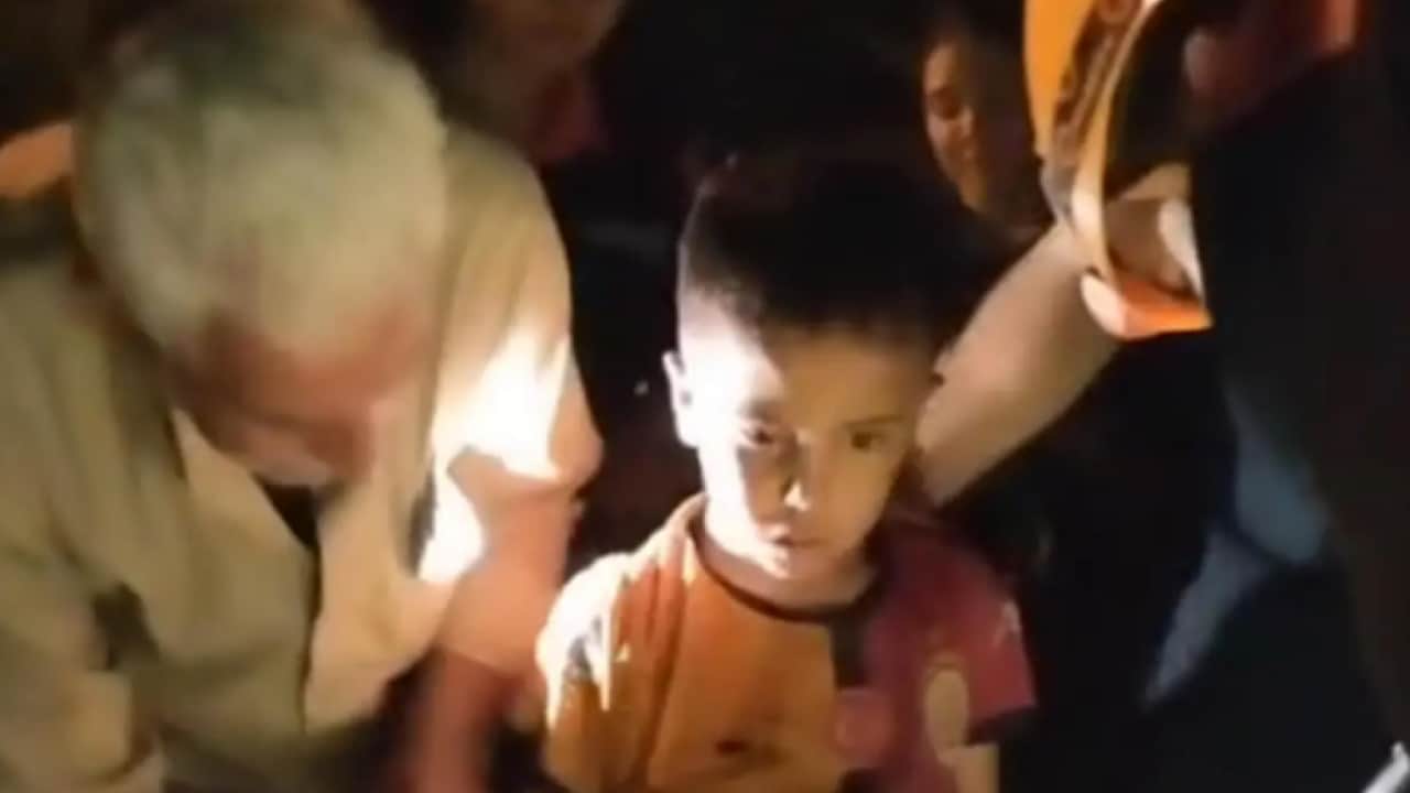 Foto - Ekipler 9 saat seferber oldu: Mışıl mışıl uyurken bulundu!
