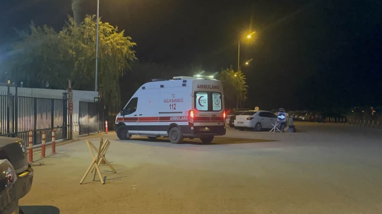 Foto - Elazığ T Tipi Cezaevi’nde cehennem gecesi! Koğuşlardan yükselen dumanlar panik yarattı!