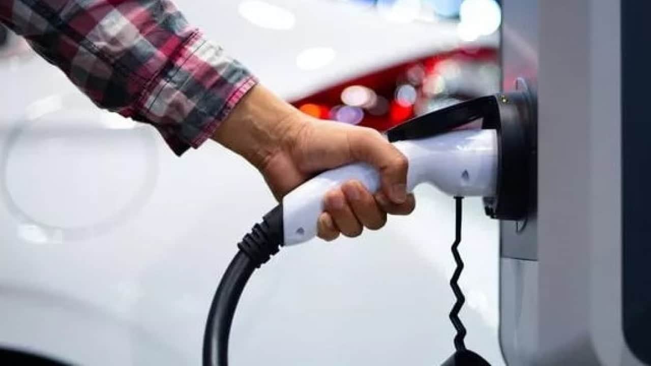 Foto - Elektrikliler koptu geliyor! Otomobil tercihinde hızlı dönüşüm