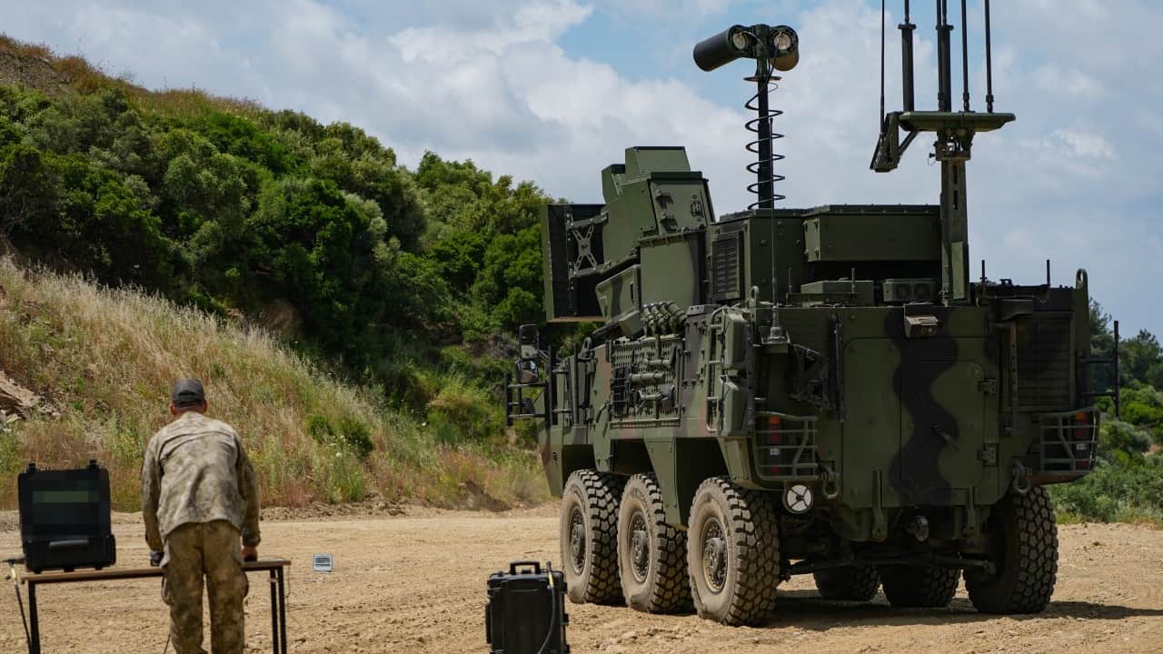 Foto - Elektromanyetik dalgalar yayarak hedefi etkisiz hale getiriyor! İlk kez EFES Tatbikatı'nda tanıtıldı
