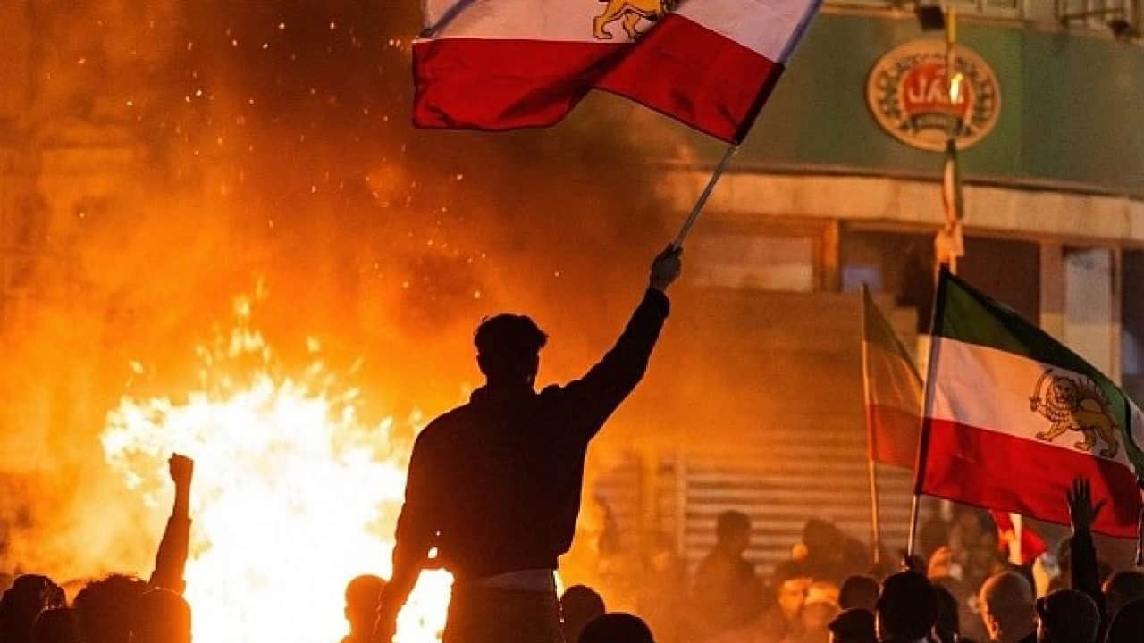 Foto - 'Eli kulağında, vuracaklar' deniyordu! Türkiye'den son dakika İran açıklaması