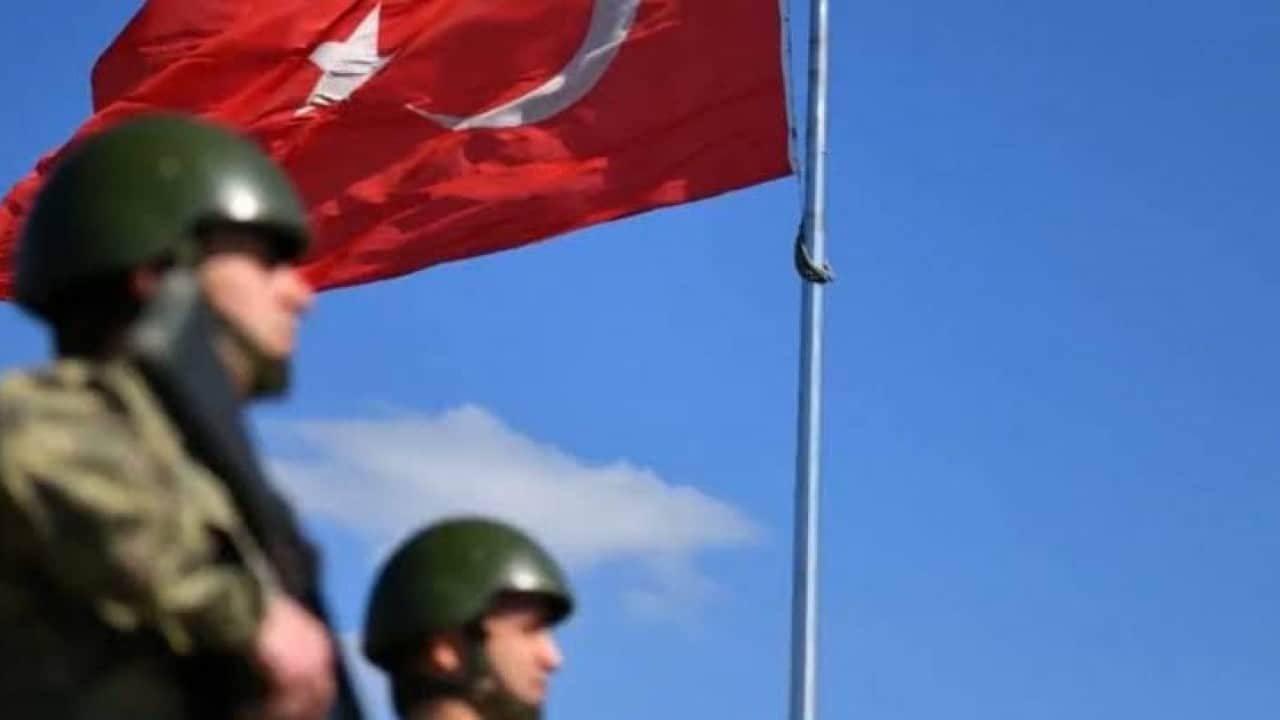 Foto - Emekli albay Yunanistan'ı sallayacak detayı açıkladı: Füzeye bile gerek yok obüslerle girebiliriz