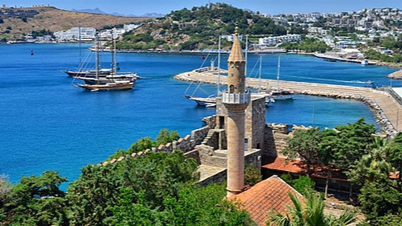 Foto - Emekli olan o ilimize akın ediyor ama sebebi çok farklı! İşte neden talep edildiği ortaya çıktı