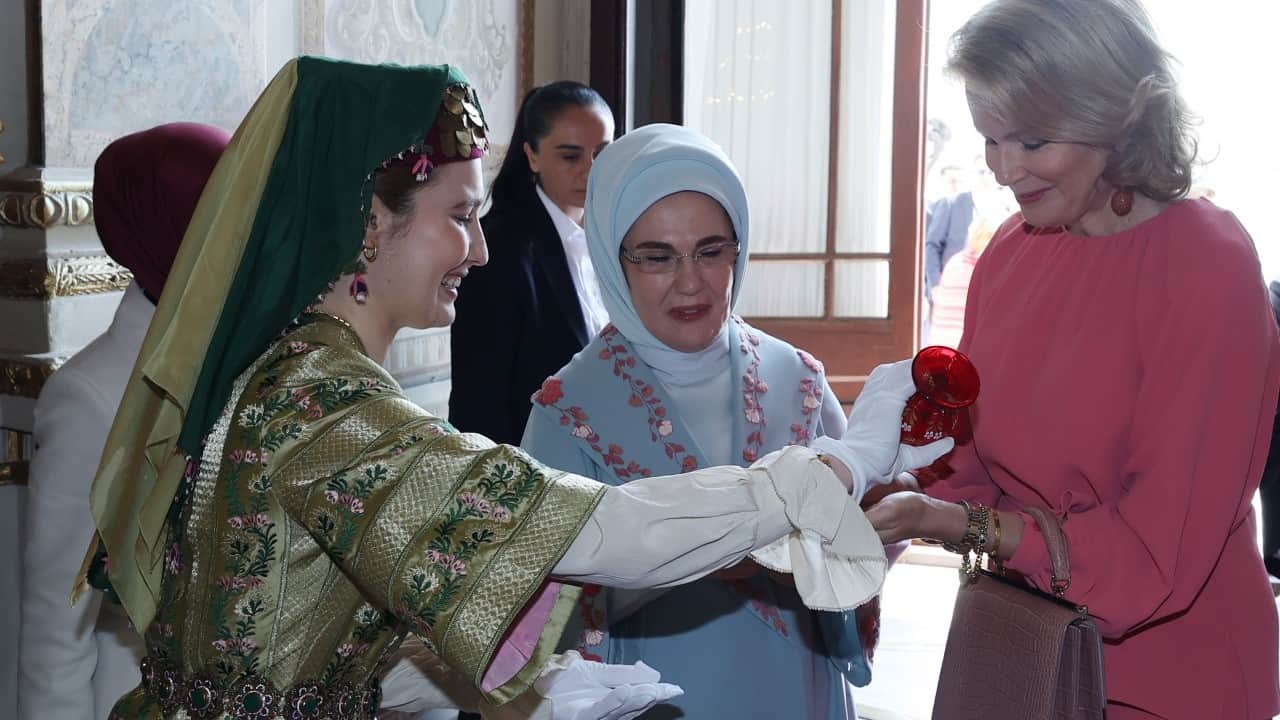 Foto - Emine Erdoğan, Belçika Kraliçesi Mathilde'yle bir araya geldi