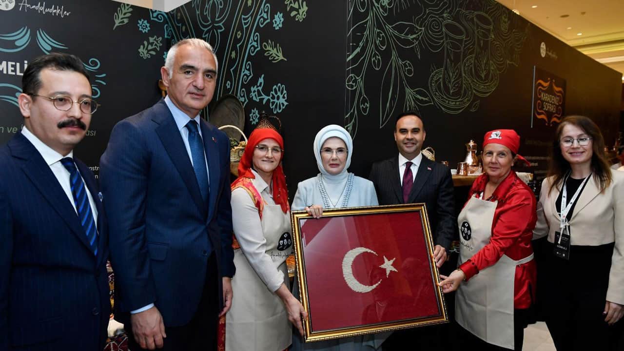 Foto - Emine Erdoğan "Bir Sofrada Miras"ta konuştu: Türk mutfağı yaşam sanatıdır