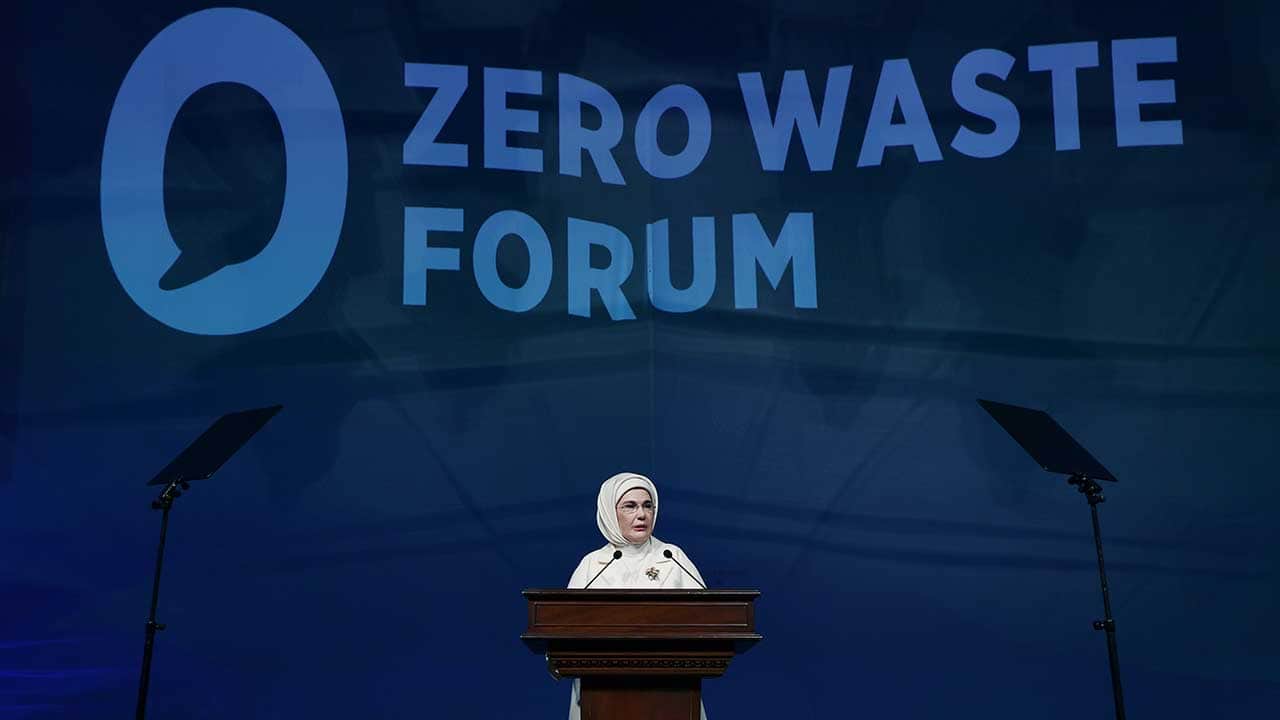 Foto - Emine Erdoğan'dan Sıfır Atık Forumu mesajı: İnsanlık ailesinin tarihi buluşması