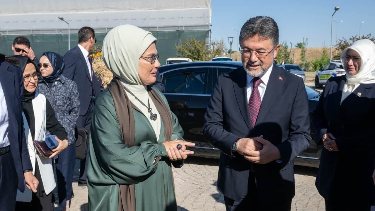 Foto - Emine Erdoğan, Türkiye Milli Botanik Bahçesi'ni ziyaret etti