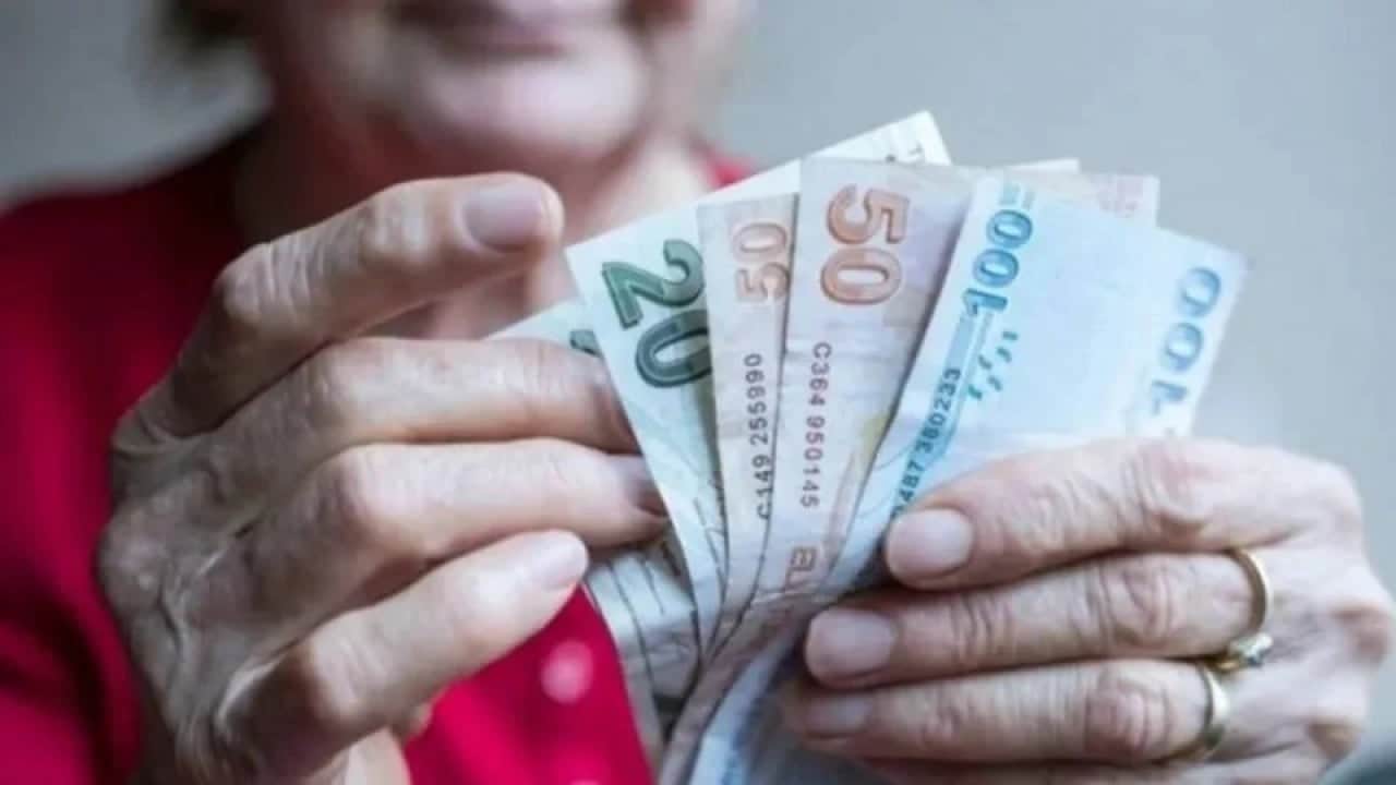 Foto - En düşük emekli maaşlarına yapılacak zam ortaya çıktı: Üç aşağı beş yukarı belli oldu gibi
