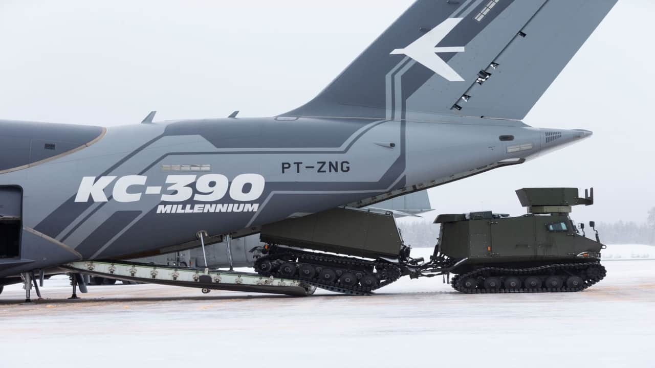 Foto - En zorlu testleri bile elini kolunu sallayarak geçti! C-390 Millennium bangır bangır geliyor