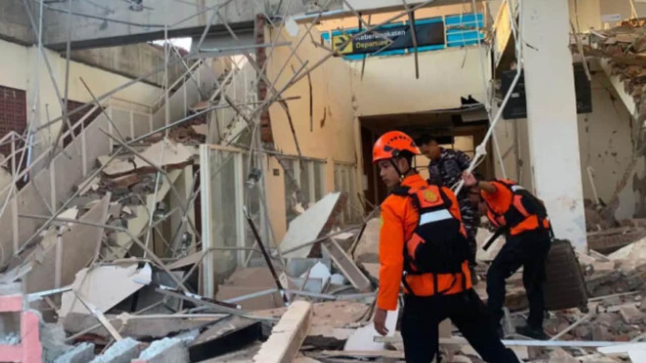 Endonezya'dan acı haber geldi: 7.7’lik depremde can kaybı artıyor