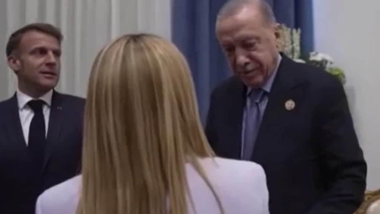 Foto - Erdoğan 'bırak' demişti: 'Son verirsem birilerini öldürürüm' diyen İtalyan lider Meloni sonunda bıraktı