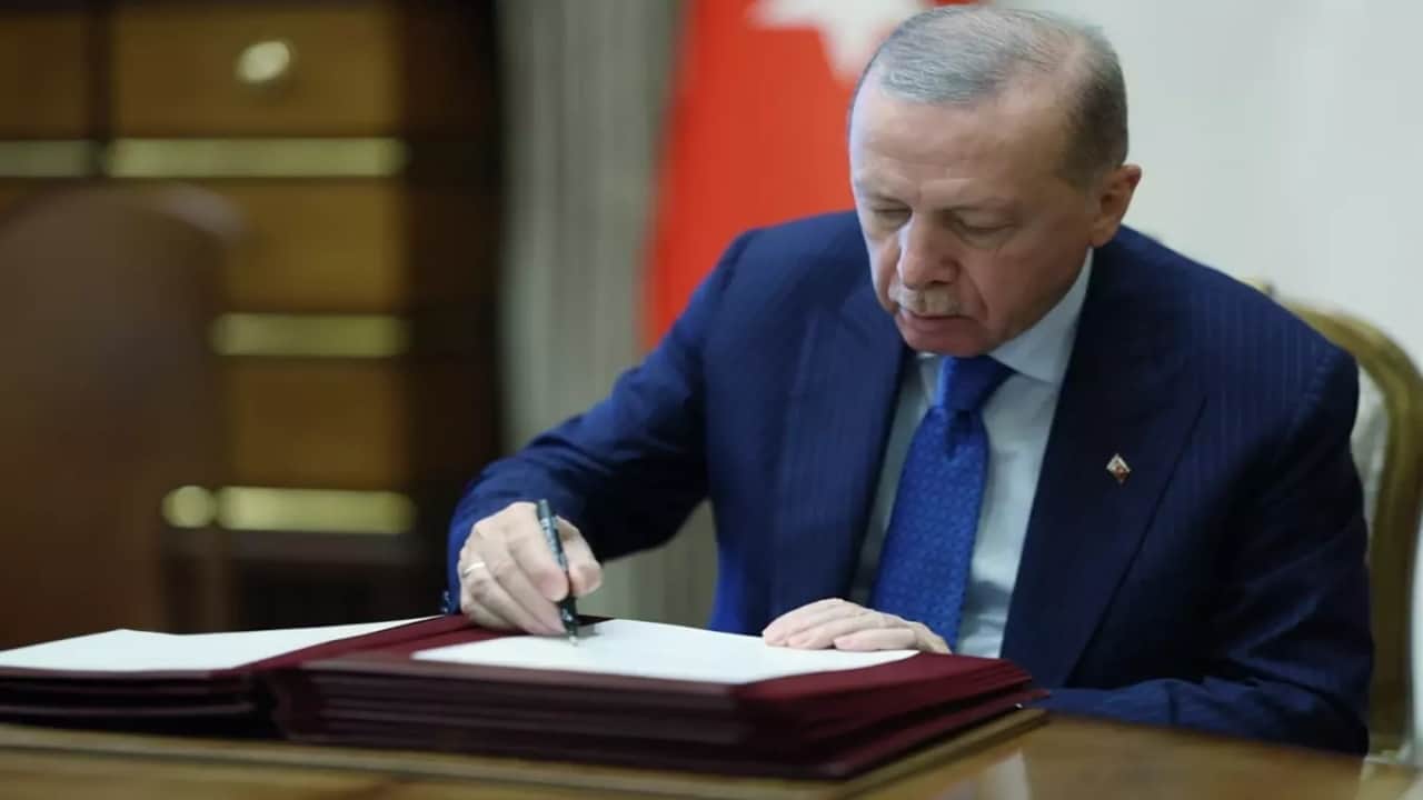 Foto - Erdoğan, kritik ismi gece yarısı sessiz sedasız görevden aldı