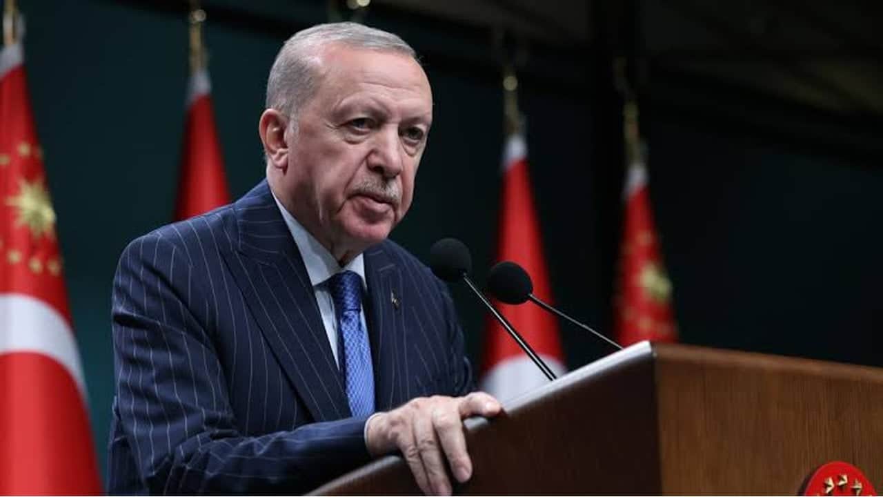 Foto - "Erdoğan vefat etti" paylaşımı sonrası hemen harekete geçildi! İşin aslı bakın ne çıktı