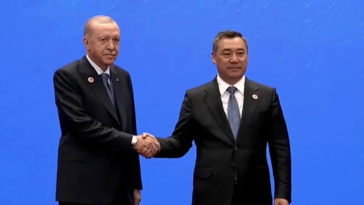 Foto - Erdoğan'a özel ilgi... Bişkek'te aile fotoğrafı