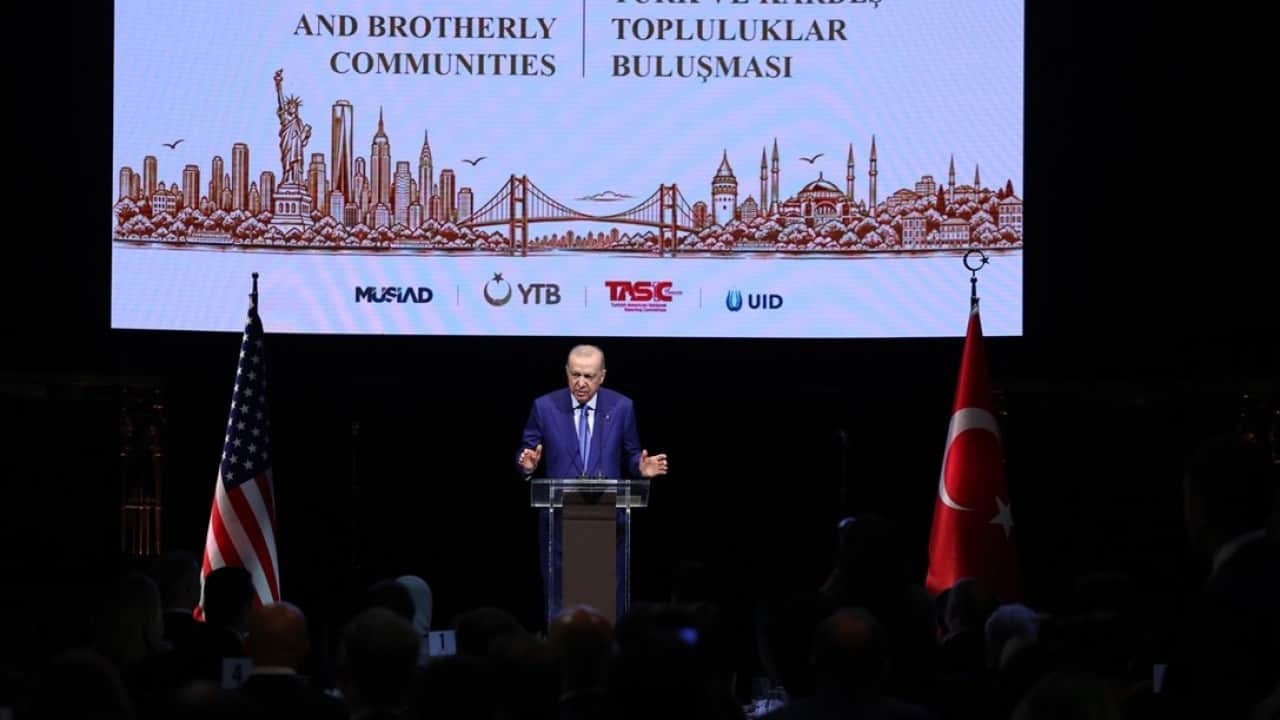 Foto - Erdoğan’dan hem Batı’ya hem İslam alemine mesajlar! Entegrasyona 'evet' asimilasyona 'hayır' 