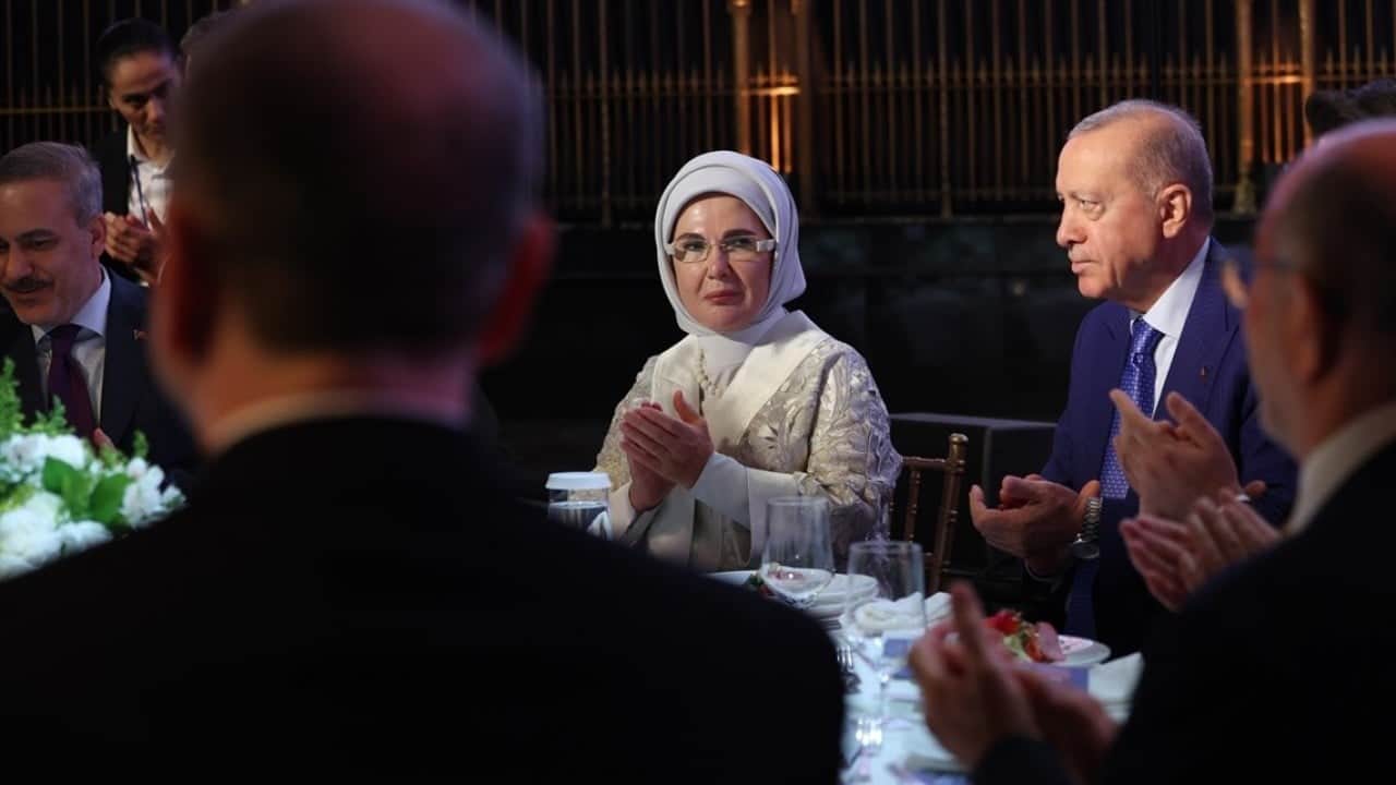 Foto - Erdoğan’dan hem Batı’ya hem İslam alemine mesajlar! Entegrasyona 'evet' asimilasyona 'hayır' 