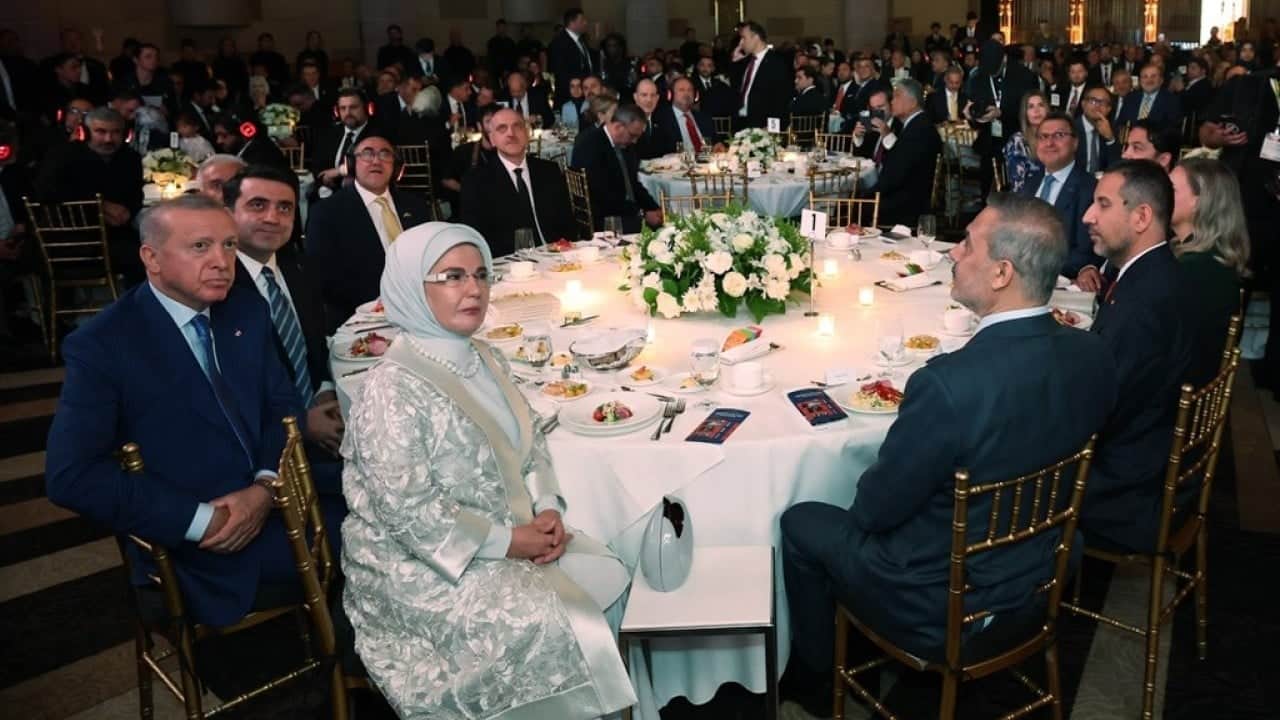 Foto - Erdoğan’dan hem Batı’ya hem İslam alemine mesajlar! Entegrasyona 'evet' asimilasyona 'hayır' 
