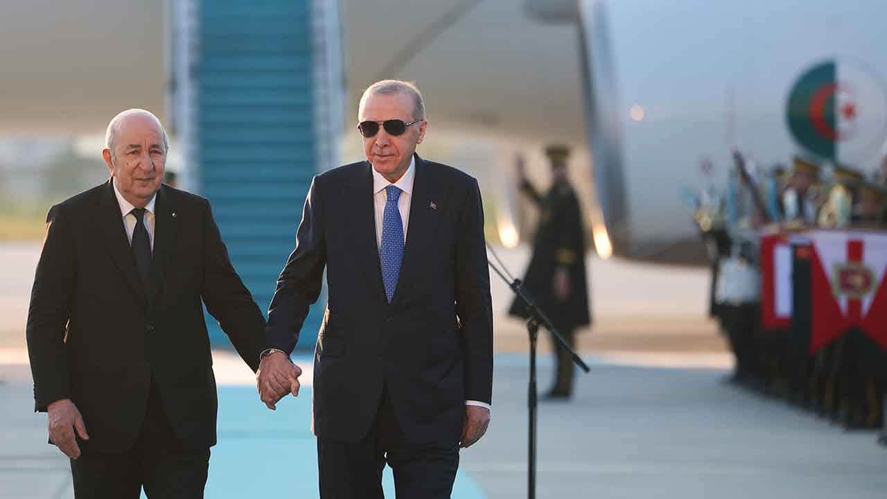 Foto - Erdoğan'dan Tebbun'a büyük jest! Esenboğa Havalimanı'nda karşıladı