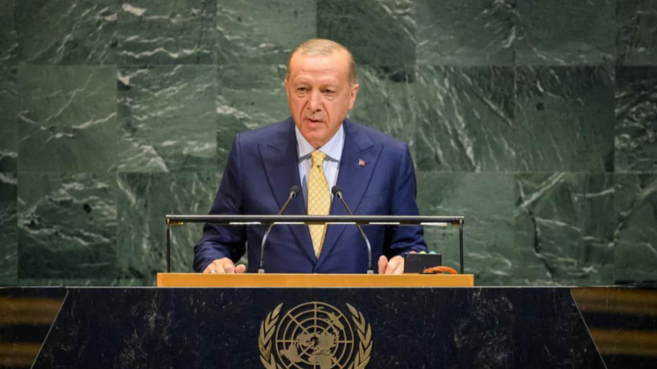 Foto - Erdoğan BM'de konuştu, dünya basını ayağa kalktı! İsrail Gazze'yi, Yunanistan KKTC'yi manşete taşıdı