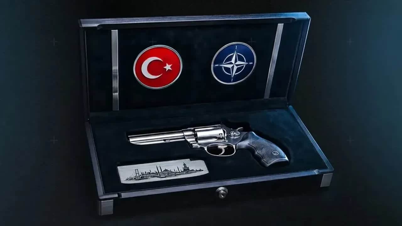 Foto - Erdoğan’ın NATO liderlerine silah hediyesi tüm dünyayı şaşırtmıştı! Sebebini ilk defa açıkladı