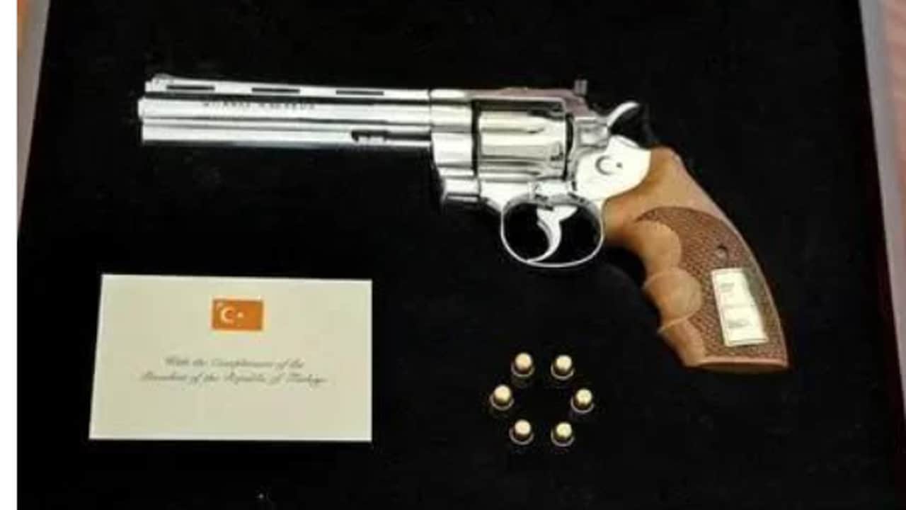 Foto - Erdoğan’ın NATO liderlerine silah hediyesi tüm dünyayı şaşırtmıştı! Sebebini ilk defa açıkladı