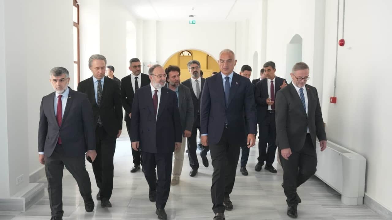 Foto - Ersoy: Medeniyet birikimimizi ilimle buluşturan çalışmaları memnuniyetle takip ediyoruz