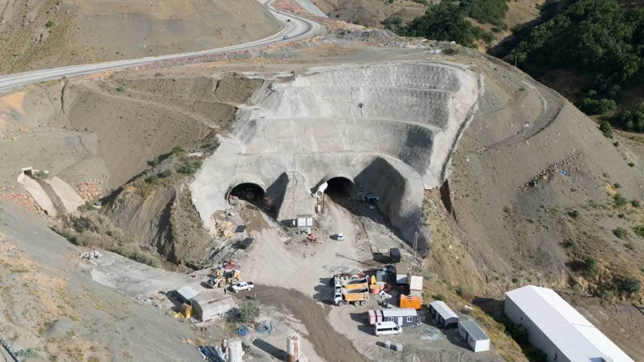 Foto - Erzurum-Bingöl'e ışık olacak: Çirişli Tüneli