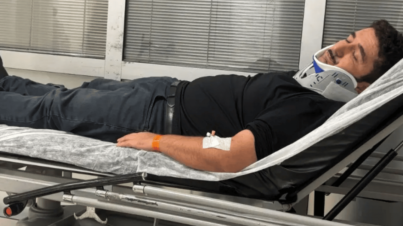 Foto - Eşiyle birlikte trafik kazası geçirdi: 'Çok şükür ikimizde iyiyiz'