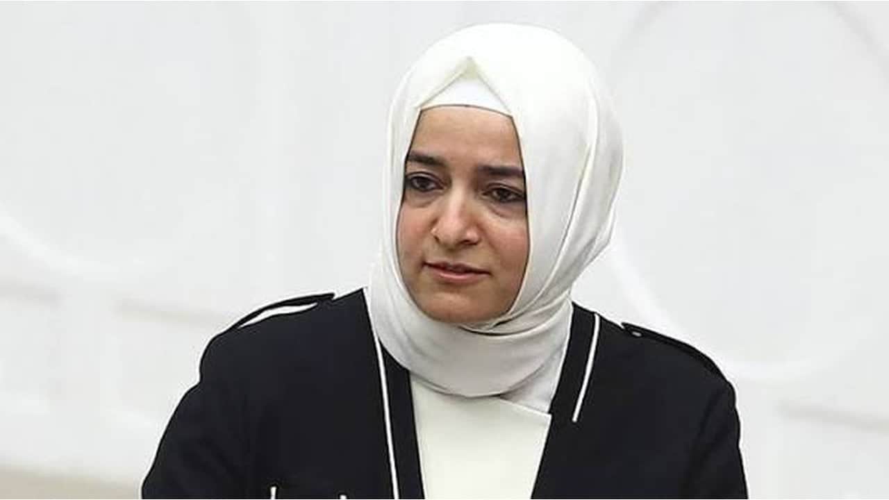 Foto - Eski AK Parti MKYK üyesi Birinci’den Fatma Betül Sayan Kaya’ya çok sert sözler: "Hiç mi vicdanınız, Allah korkunuz yok?"