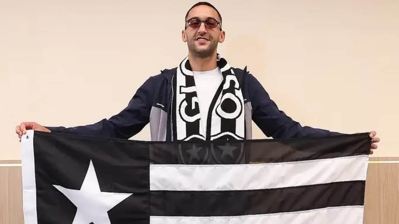 Eski Galatasaraylı kıta değiştirdi! Ziyech'in yeni takımı belli oldu
