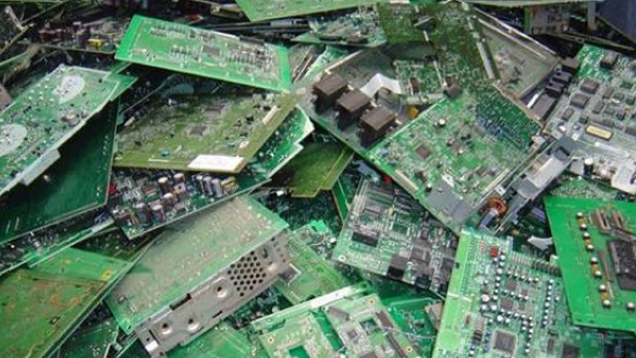 Foto - Eski telefon ve laptoplarda gizli servet! Çöpe giden cihazlardan altın çıkaracak yeni yöntem geliştirildi