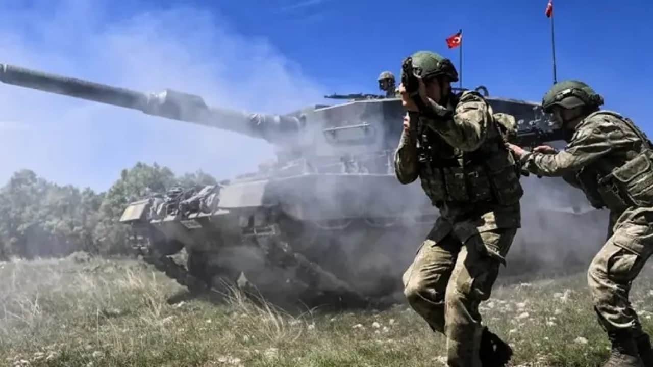 Foto - Etan Yanarocak 'alarm zilleri çaldı' diyerek duyurdu: Türkiye ile düşman olmak istemezsiniz