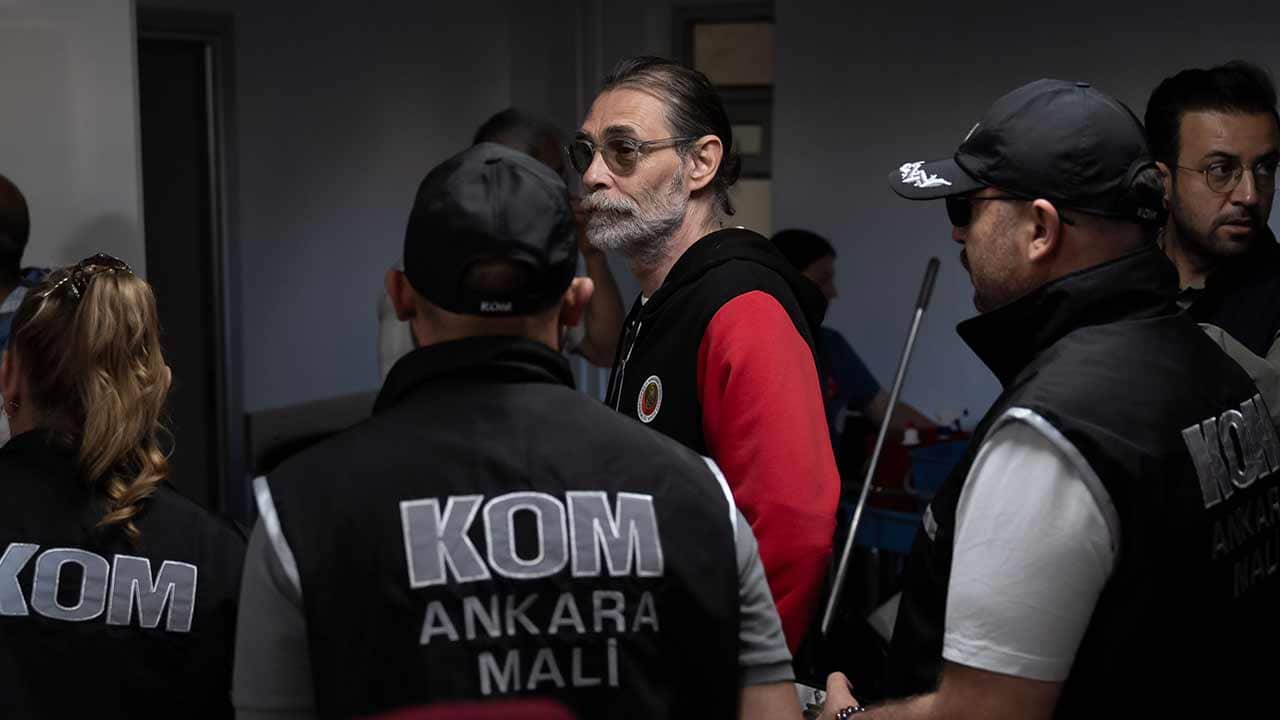 Foto - Etimesgut Belediyesi'nde neler dönmüş neler... Beşikçioğlu'nun başını işte bunlar yaktı