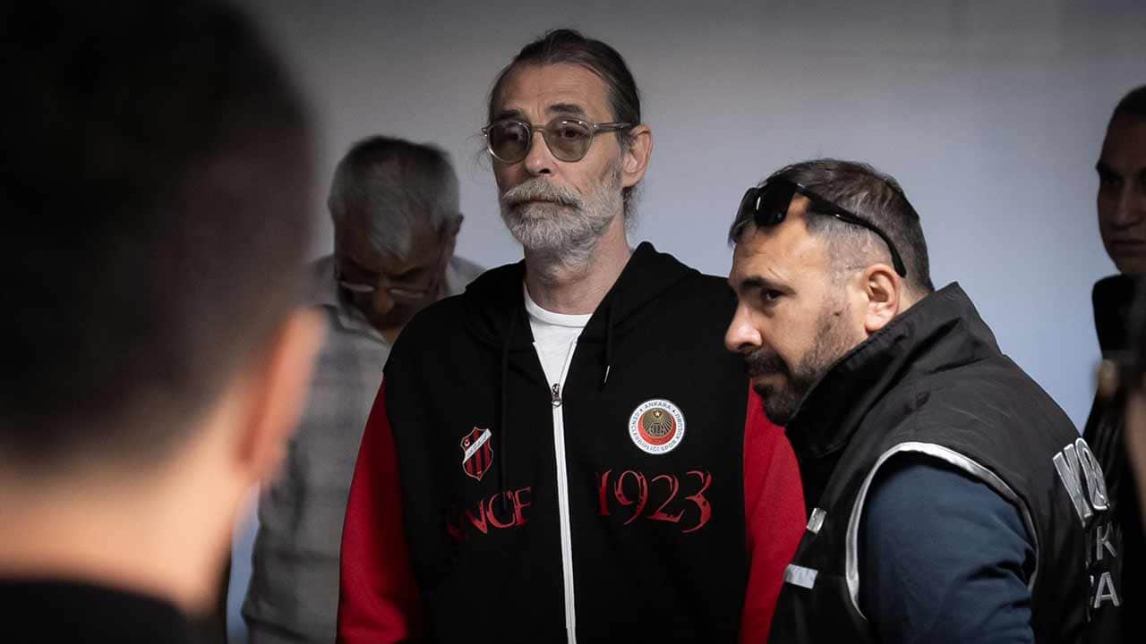 Foto - Etimesgut Belediyesi'nde neler dönmüş neler... Beşikçioğlu'nun başını işte bunlar yaktı