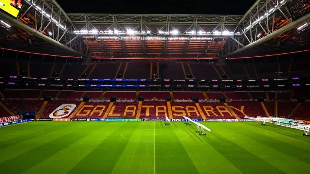 Foto - Ev sahibi İstanbul! 2027 İspanya Süper Kupası'nın oynanacağı statlar belli oldu