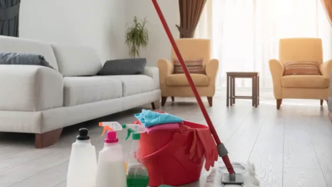 Evde toz alırken bu 7 noktaya artık aman dikkat edin yoksa?!?