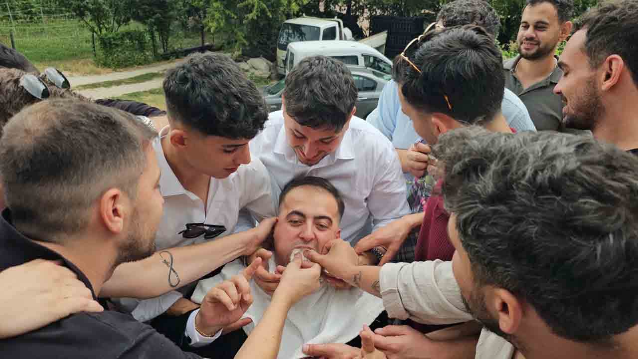 Foto - Eve varmak saatler sürüyor: Asırlık düğün geleneği duyanları şaşırttı