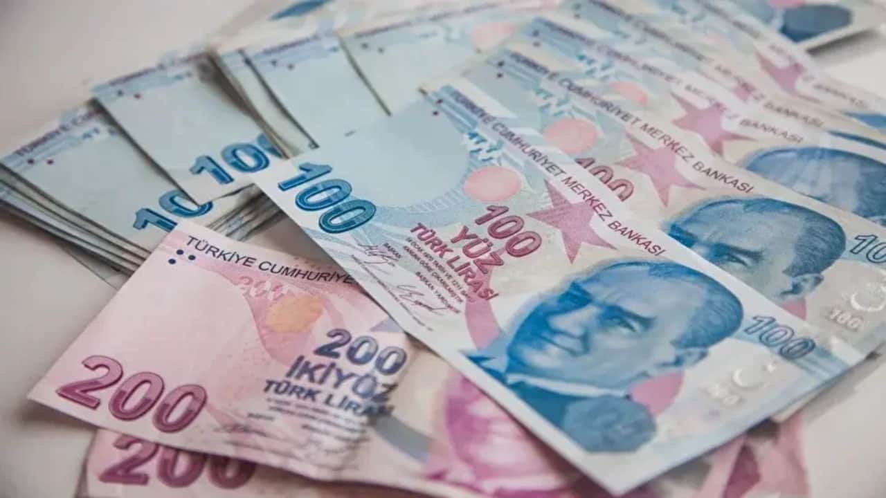 Foto - EYT’yi kaçıranlara yeni formül: 1999 sonrası sigortalılar için erken emeklilik kapısı ardına kadar açıldı