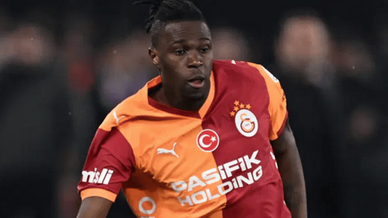 Foto - Eyvah eyvah! Meğer sakatlık ciddiymiş: Galatasaray'a yine kötü haber!