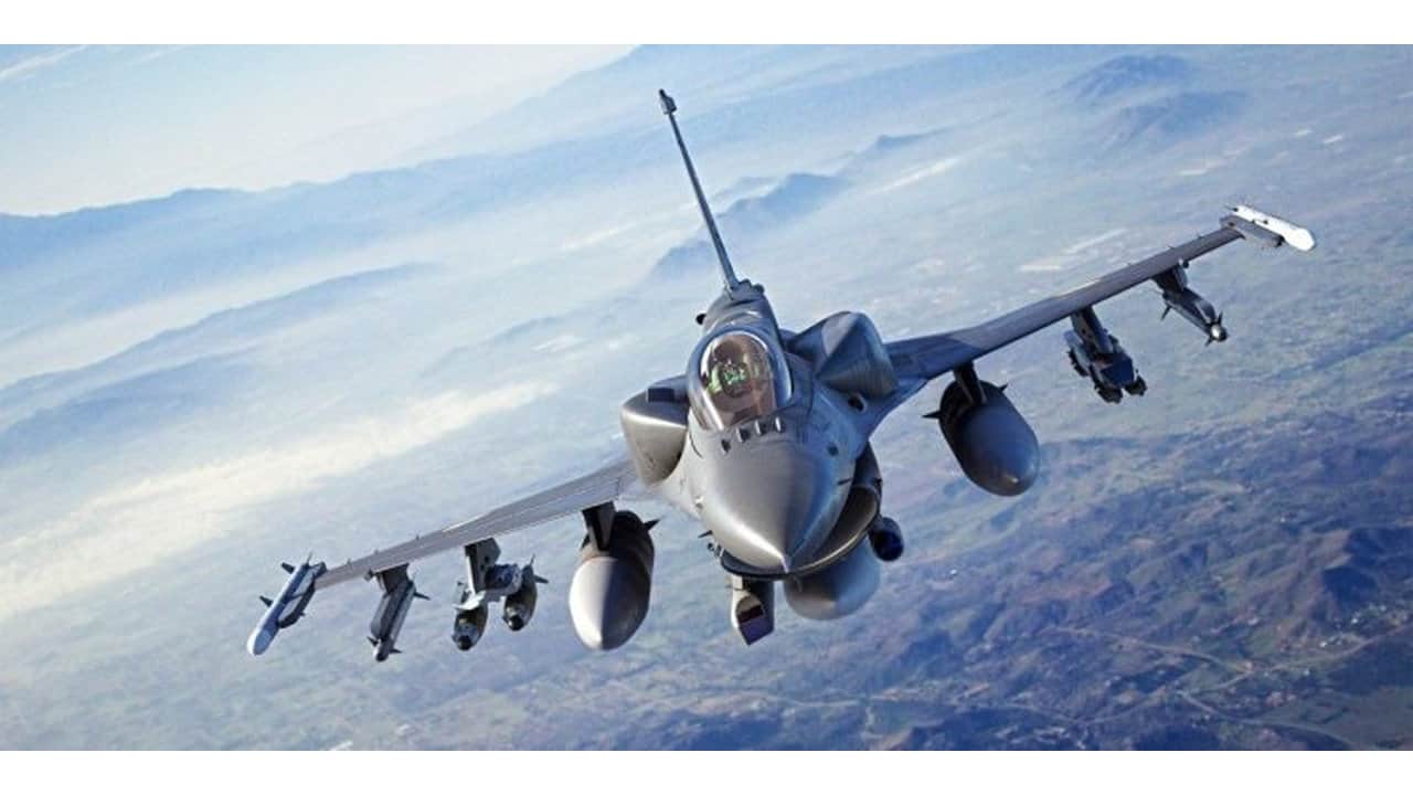 Foto - F-35 çıkmazının ardından F-16 trafiği alevlendi! Türkiye 40 adet yeni Blok 70 için gözünü fena kararttı