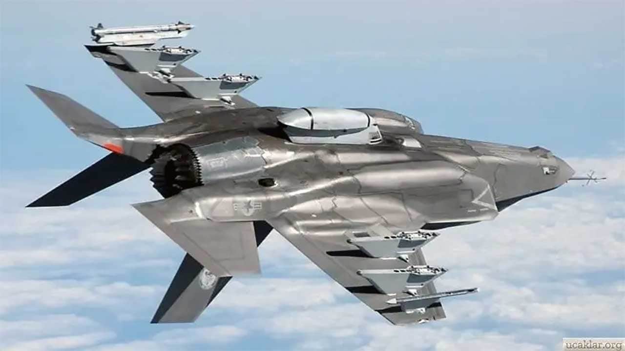 Foto - F-35 hayalet savaş uçağı yine bir belaya bulaştı
