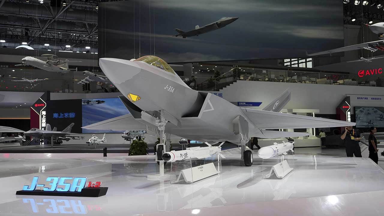 Foto - F-35'i bitirecek uçak hazır! J-35 seri üretime geçecek