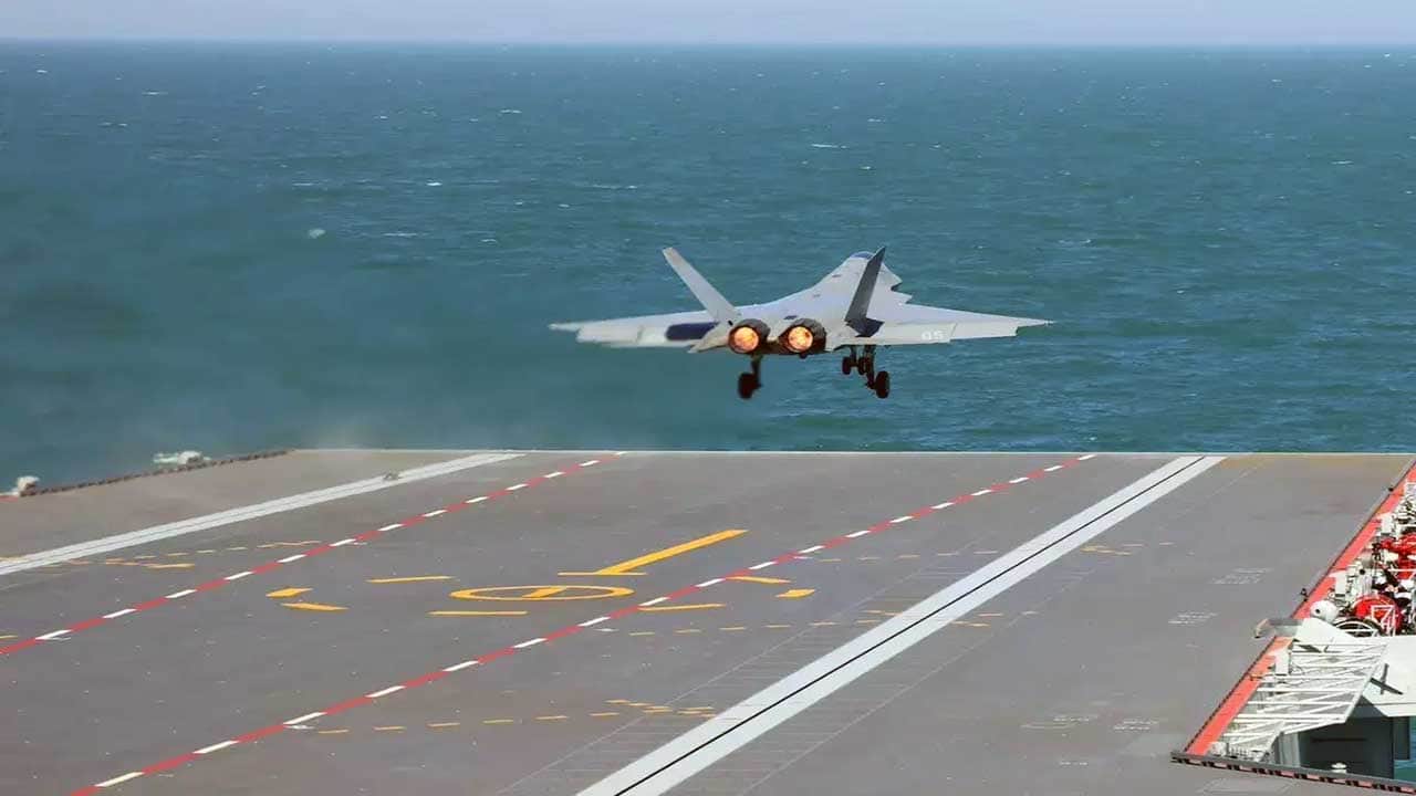 Foto - F-35'i bitirecek uçak hazır! J-35 seri üretime geçecek