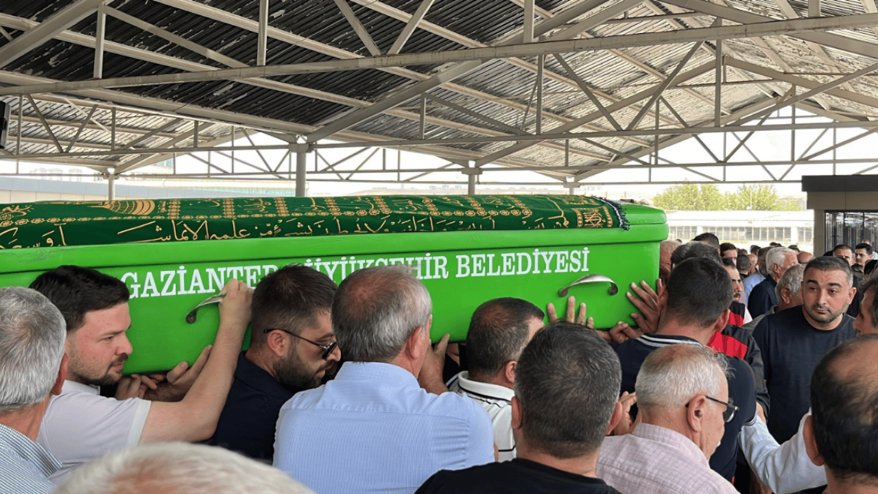 Foto - Faciadan kurtulan yolcu yaşananları anlattı: İşte mürettebat ile konuşulanlar!