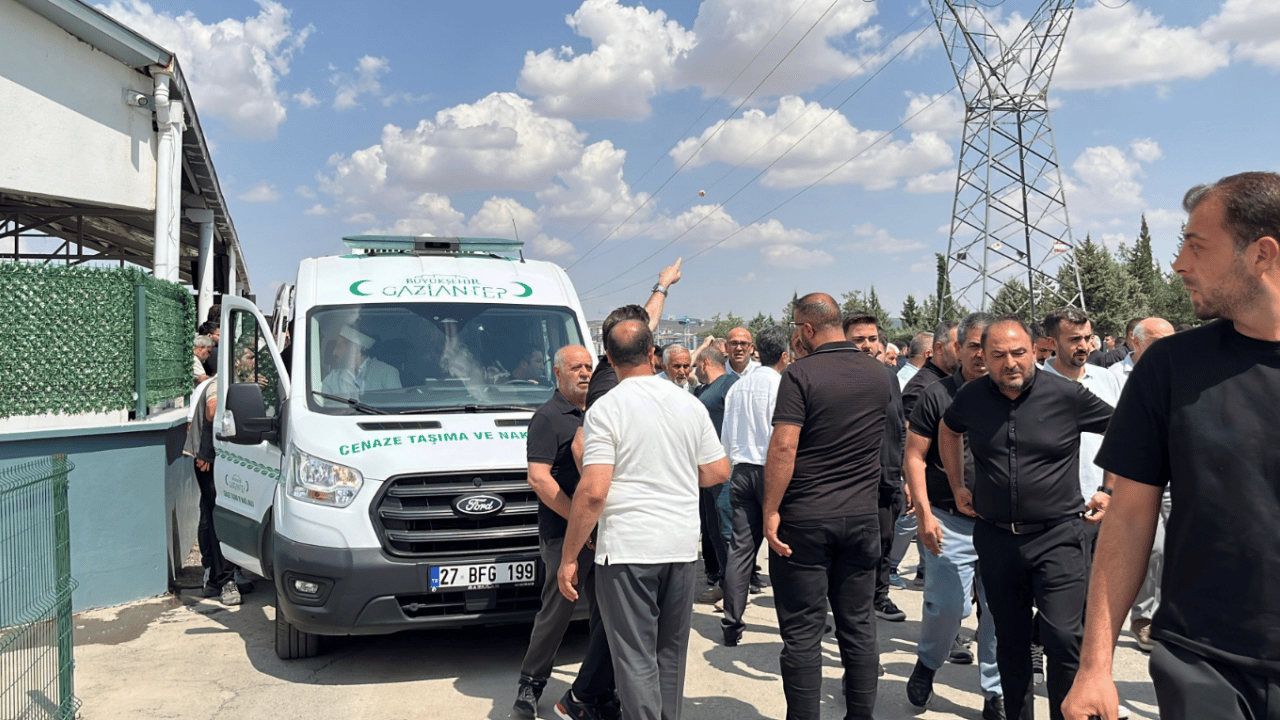 Foto - Faciadan kurtulan yolcu yaşananları anlattı: İşte mürettebat ile konuşulanlar!